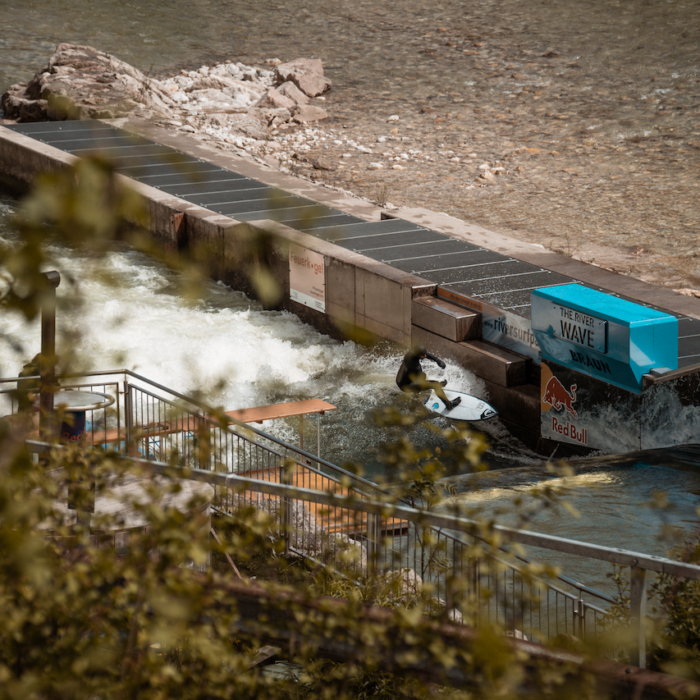 Niki Sandhoff - Flusssurfen - Ebensee